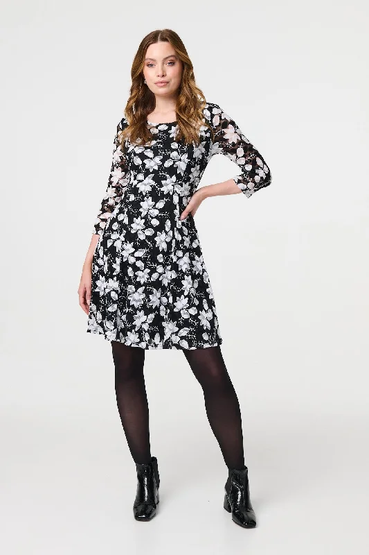 Floral Lace 3/4 Sleeve Short Swing Dress