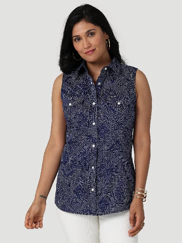 Women's Wrangler Retro Sleeveless Print Western Snap Top In Deep Blue